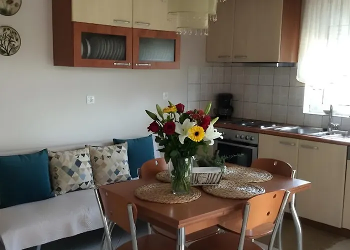 Holiday home Olive Grove Family